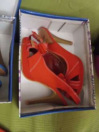 Zapatos de tacón azules talla 37