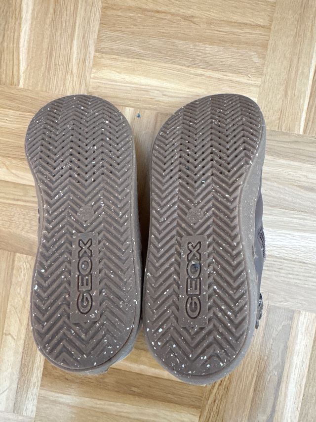 Botines niña Geox 33