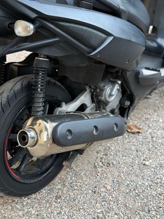 Guilera Fuoco 500ie LT (Carnet coche B)