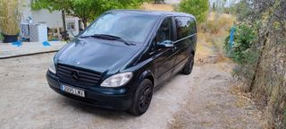 Mercedes-Benz Viano 2004