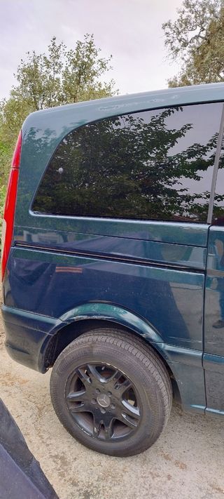 Mercedes-Benz Viano 2004