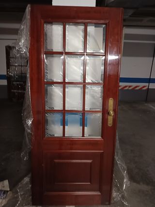 Puerta doble madera cristal biselado. 2,01x87,555