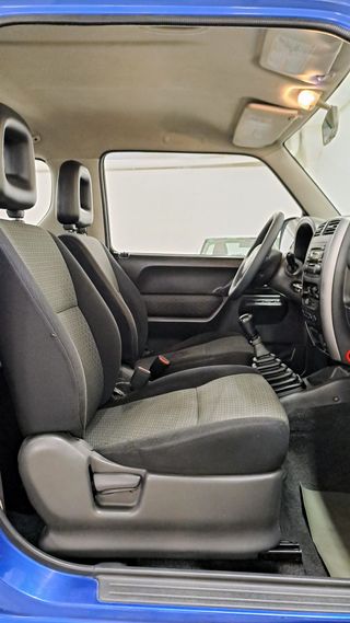 Suzuki Jimny 2005