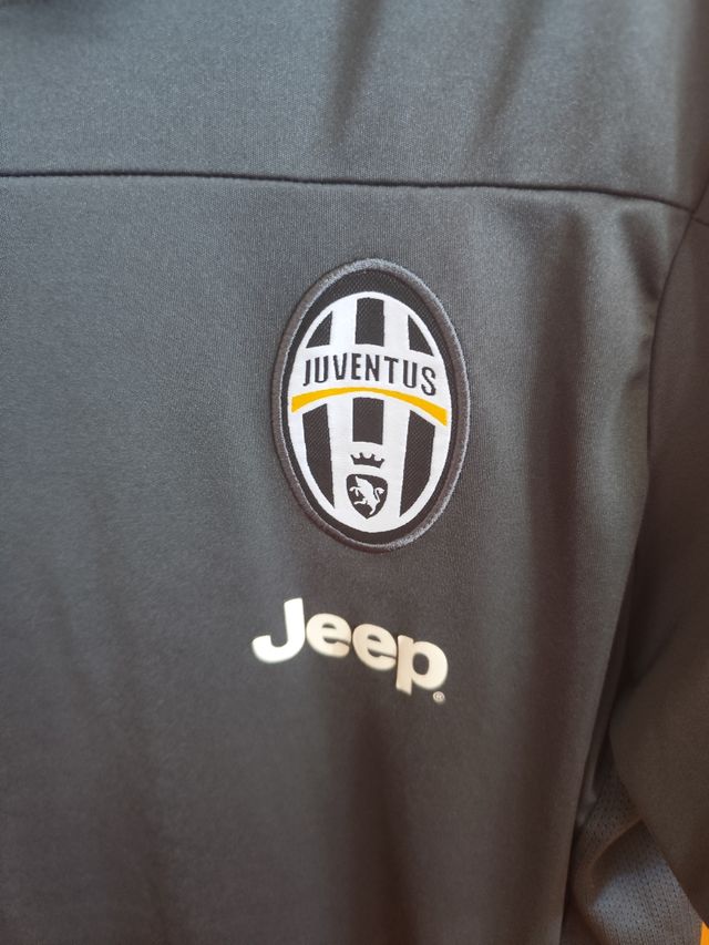 Camiseta Nike retro Juventus Entrenamiento 11-12. 