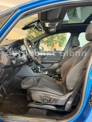 BMW 220d GRAN TOURER Pack M