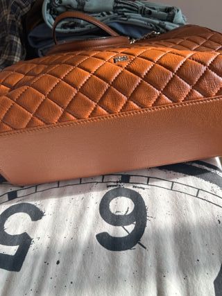 Bolso Gloria Ortiz Marrón Piel Acolchado