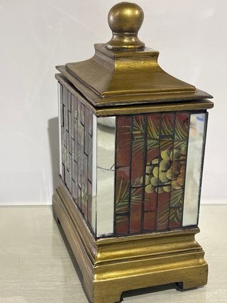 Caja decorativa resina , cristal y espejos.