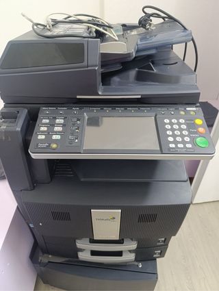 Impresora Multifunción Kyocera TASKalfa 250ci