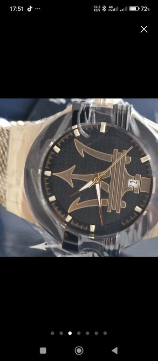 Reloj Maserati Negro y Dorado
