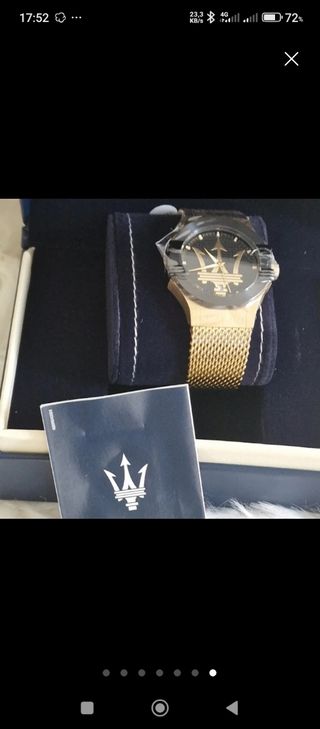 Reloj Maserati Negro y Dorado