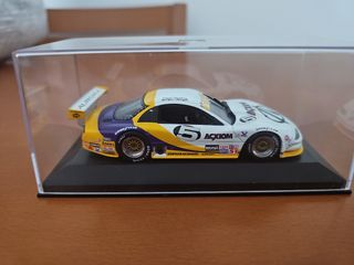 Coche a escala 1/43