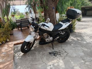 Daelim Roadwin 125