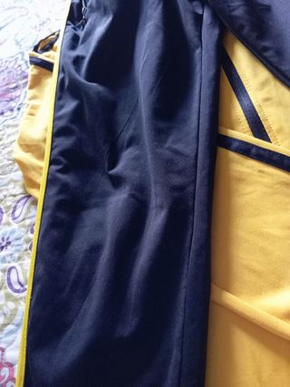 Chándal Adidas niño amarillo y negro