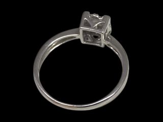 anillo oro 18k