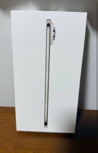 iPhone 17 Air 256GB Dorado