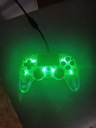 Mando Nacon PS4/PC Transparente LED Verde
