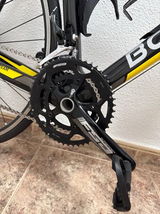 Bicicleta de carretera Boardman. Team Carbon C7.