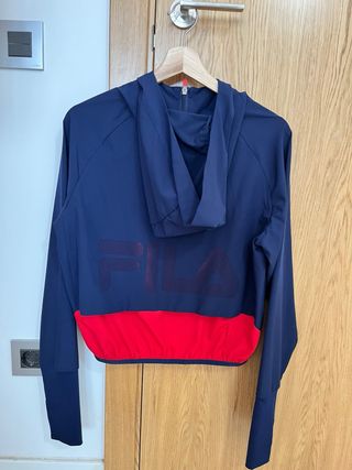 Cortavientos Fila azul y rojo Talla M