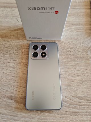 Xiaomi 14t con garanzia + 2 cover + vetro templ