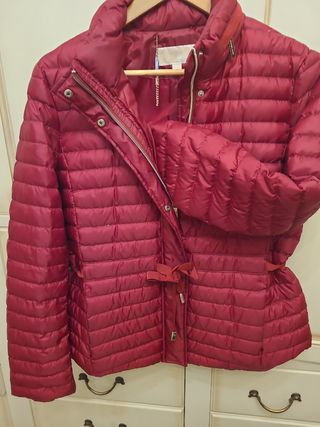 Chaqueta acolchada Michael Kors roja