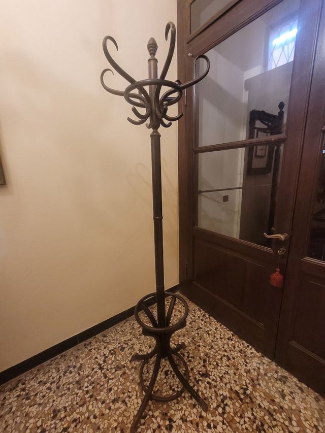 Appendiabiti Thonet anni '70