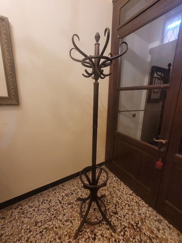 Appendiabiti Thonet anni '70