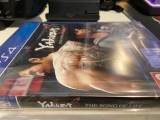 Pack PS4 Yakuza | Resident Evil