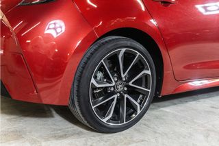 Toyota Corolla 2.0 180H FEEL ECVT MUY CUIDADO * LEVAS EN VOLANTE * APPLE CARPLAY & ANDROID AUTO * CONTROL CRUCERO *