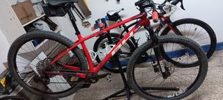 Bicicleta de Montaña BH Carbono