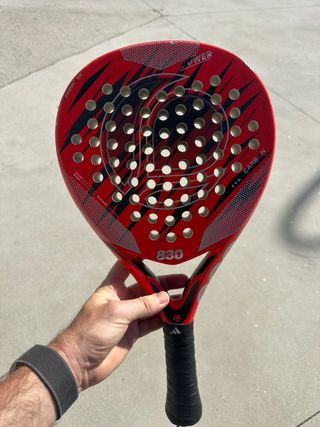 Pala de pádel Adidas Power 830