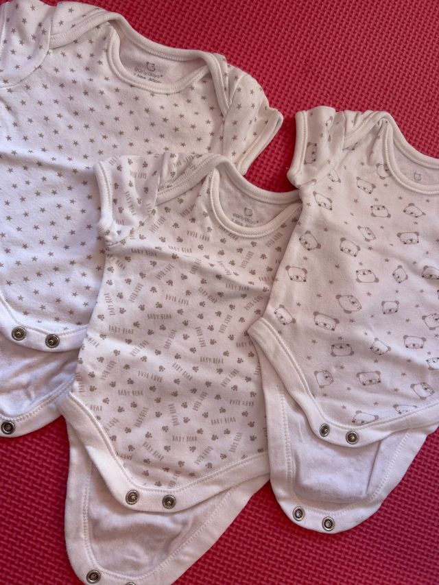 Lote 3 bodys bebé estampados