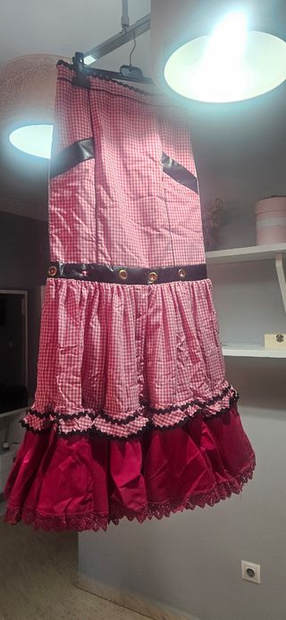 Traje Flamenca y Falda Rociera Rojo/Blanco