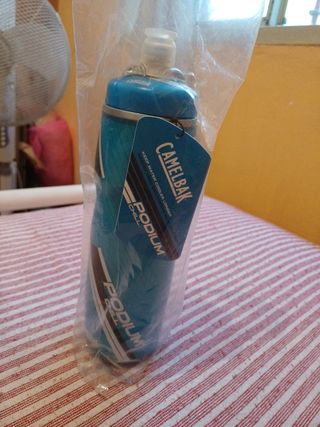 Borraccia Camelbak Podium Chill Azzurra