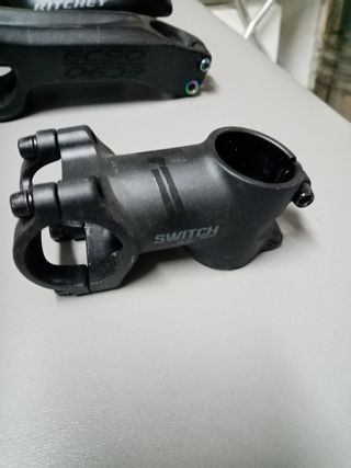 Attacco manubrio SWITCH