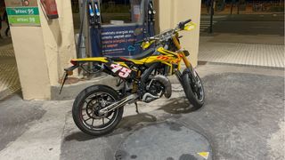 Se vende Rieju MRT 50 Pro del 2018 , Six Days 