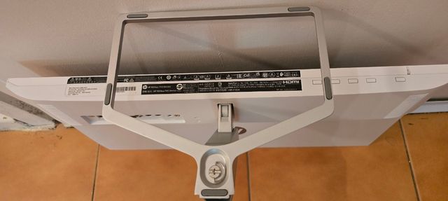 Monitor Full HD HP M24fwa