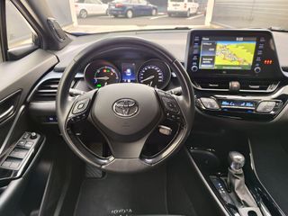 Toyota C-HR Advance Luxury 2.0 180H