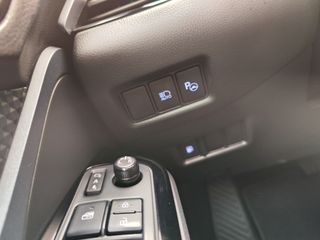 Toyota C-HR Advance Luxury 2.0 180H