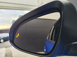 Toyota C-HR Advance Luxury 2.0 180H