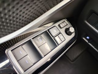 Toyota C-HR Advance Luxury 2.0 180H