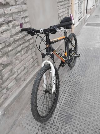 Bicicleta de montaña Conor