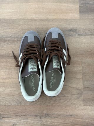 Adidas Samba Marrones y Blancas