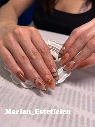 Uñas acrílicas_Semi_Decoración