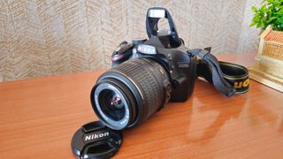 Cámara Nikon D3200 + Accesorios