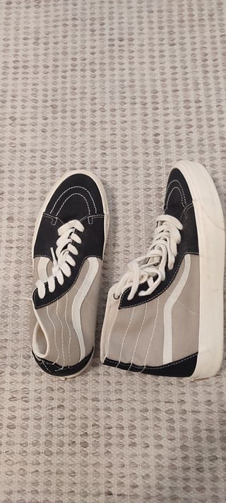 Zapatillas Vans Altas Beige y Negro