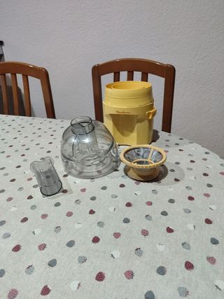 Licuadora Moulinex Amarilla