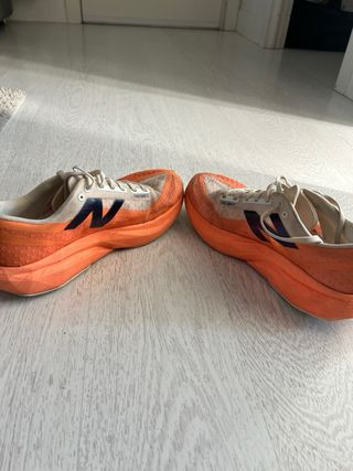 Zapatillas New Balance FuelCell Rebel v4