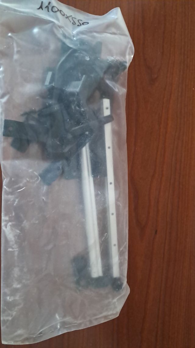 Ventana Autocaravana 1100x550 Incluye brazos