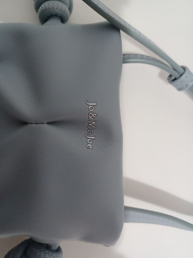 Bolso bandolera gris