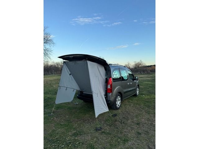 Peugeot Partner Tepee Combi 1.6 HDI FAP Outdoor 82 kW (112 CV)